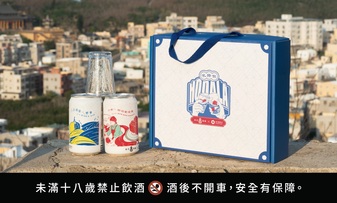 Ponposea Hotel and Taihu Brewing co-branded beer gift sets for the Penghu Fireworks Festival.