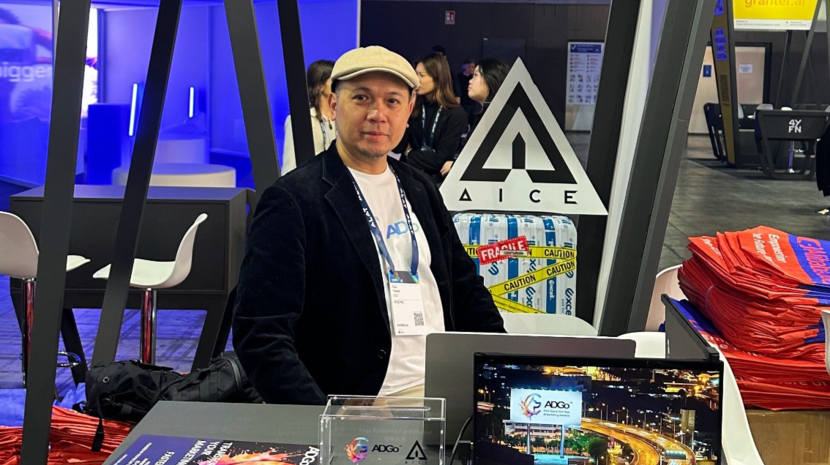 艾思智創創辦人暨執行長 居大維於 2025 MWC 4YFN 現場。