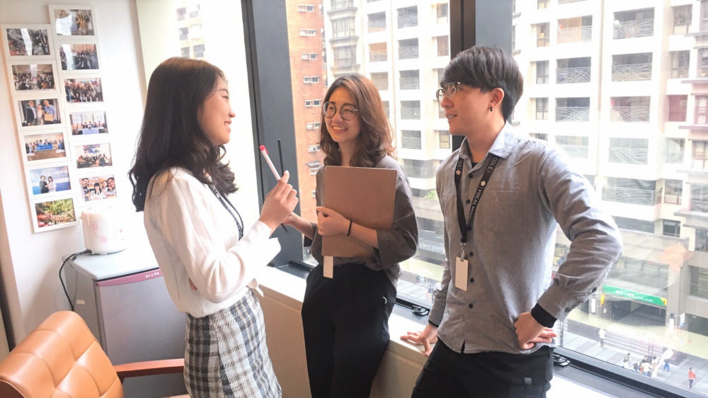 好久不見 充滿熱情與衝勁的自己 約聘公關顧問訪談 布爾喬亞公關顧問