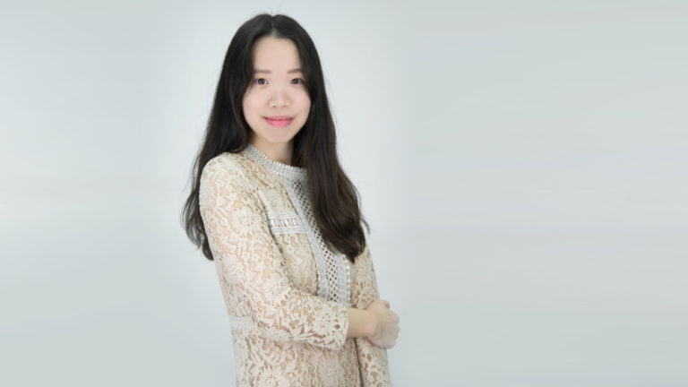【顧問專訪】在可以努力的年紀，我拒絕選擇安逸 – 資深公關顧問 黃熙宇 (Tina Hwang)